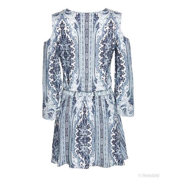 Alice + Olivia Jolene Cold Shoulder Smocked Dress - Picture 2 of 14